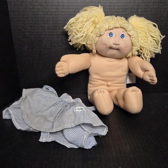 Vintage 1985 Cabbage Patch Xavier Roberts Doll - Picture 1 of 12